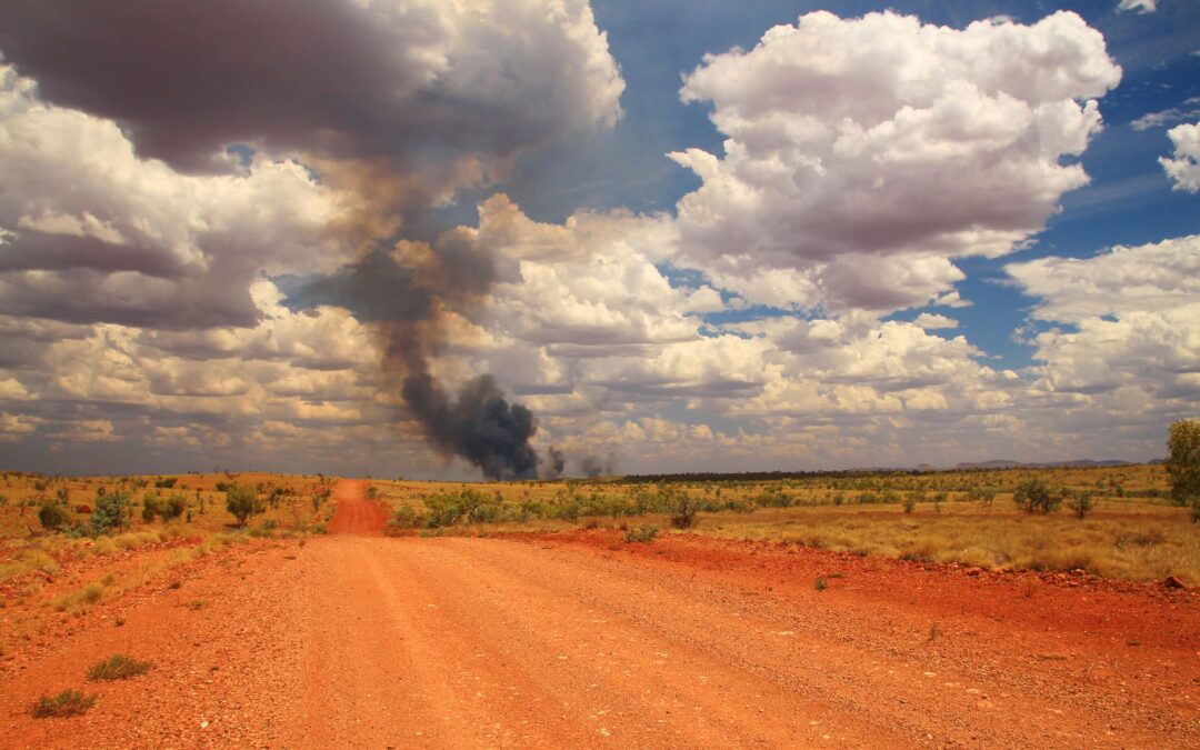 Bushfire raging in Australian outback